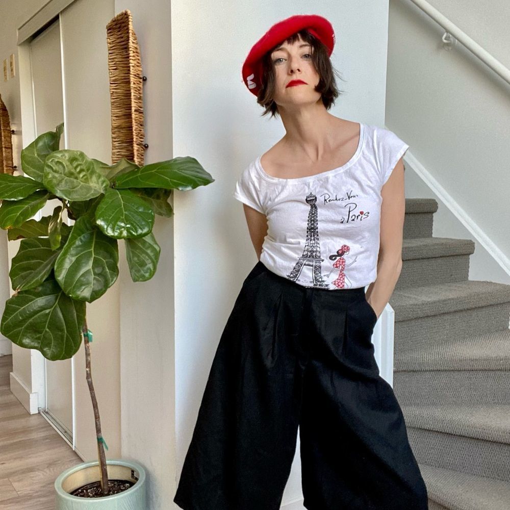 Adorable French Tee - Picture 2 of 11